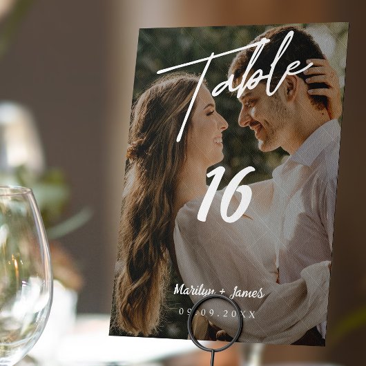 Numéro De Table Simplicité élégante : Photo Diagonale moderne