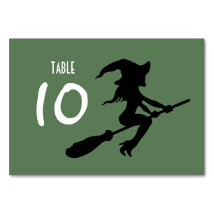 Numéro De Table Sorcière sur Broomstick