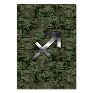 Numéro De Table Symbole zodiaque Sagittarius sur Camo numérique Wo