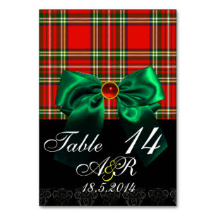 NUMÉRO DE TABLE TARTAN ÉCOSSAIS ROUGE AVEC MONOGRAMME À RUBAN VERT