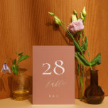 Numéro De Table Terracotta Dusty Orange Elegant Boho Mariage Or<br><div class="desc">Cette carte fait partie d'une grande collection - cliquez ci-dessous ou demandez-moi des infos *le détail est faux or pas vrai feuille</div>