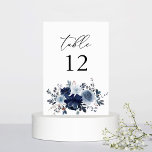 Numéro de tableau Floral Blue & Navy<br><div class="desc">Habillez vos tables de mariage ou de fête avec votre carte de numéro de tableau Floral Blue & Navy. Fabriqué à la main peint, en aquarelle, fleurs bleues poussiéreuses et fleurs bleu marine. Idéal pour les mariages rustiques, les mariages de automne, les mariages d'hiver, les mariages sur la plage et...</div>