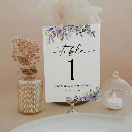 Numéros de table de mariage élégants en eucalyptus