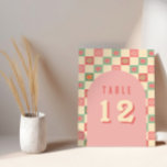 Numéros de table de mariage vintage rétro et Super<br><div class="desc">Ce signe mariage audacieux porte sur un thème de les années 70 super, avec des fleurs vibrantes et un rétro corail rose à damiers motif. Parfait pour les couples qui aiment le charme vintage avec une touche moderne. Idéal pour les mariages d'inspiration rétro, boho ou estivale, cette invitation capture une...</div>