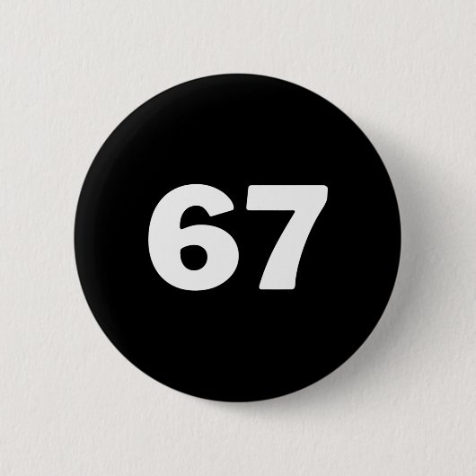 Nummer 67 ronde button 5,7 cm (Voorkant)