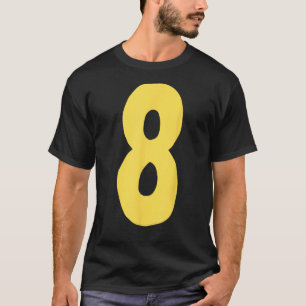 Nummer 8 groot en vet in geel t-shirt