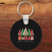 Nurse Christmas Tree Leopard Buffalo Plaid Red Gre Sleutelhanger (Voorkant)