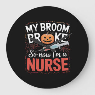 Nurse Funny Halloween Nursing Essential T-shirt_1 Grote Klok
