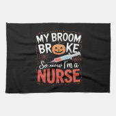 Nurse Funny Halloween Nursing Essential T-shirt_1 Theedoek (Horizontaal)