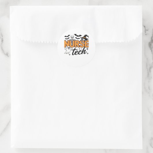 Nurse Tech - Halloween - met skelet, heks, en Ronde Sticker (Tas)