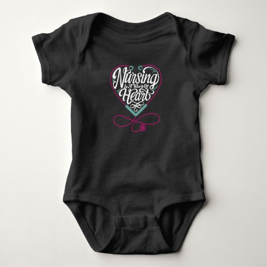 Nursing is a Work of Heart Romper (Voorkant)