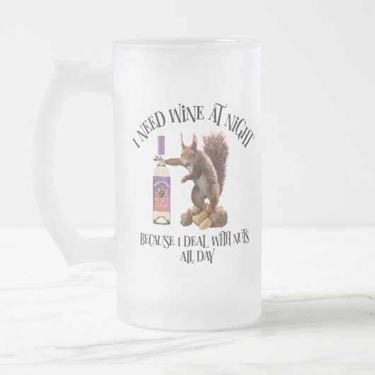 Nuts de hele dag - Funny Squirrel Wine Drinker Matglas Bierpul (Links)