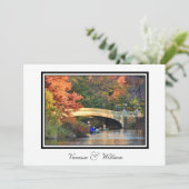 NYC Skyline Central Park Bow Bridge Bruiloftsuitno Kaart (Staand voorkant)