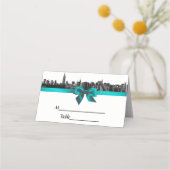 NYC Wide Skyline Etched BW TealWedding Escort Card (Achterkant)