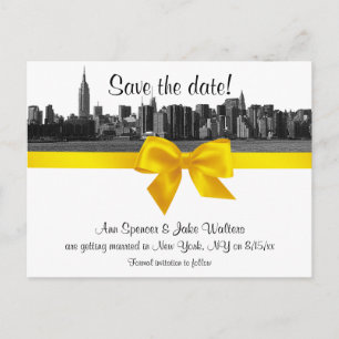 NYC Wide Skyline Etched BW Yellow Save the Date Aankondigingskaart