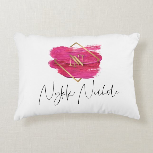NYKI NICHOLE LOVESEAT COUSSIN (Devant)
