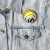 O 68 bingo knoop ronde button 5,7 cm (In situ)