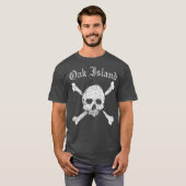 Oak Island Skull Crossbones Verdrietige Print T-shirt (Voorkant volledig)