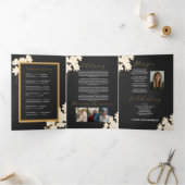 Obituary Viering van het Leven Foto Witte Bloemen Drieluik Uitnodiging (Binnen)