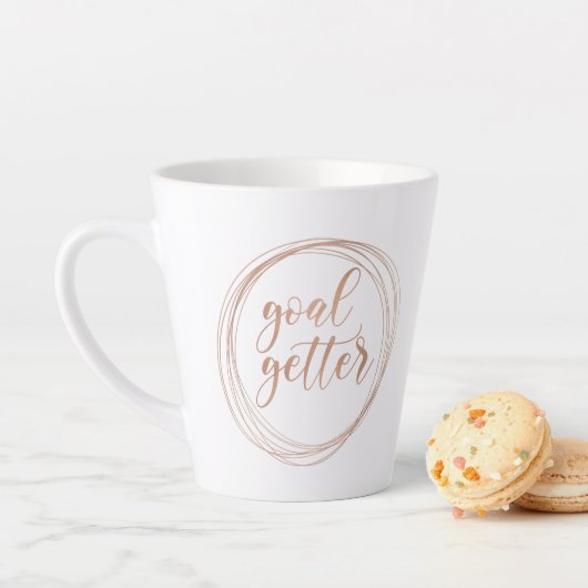 Objectif de motivation de l'or Rose Getter Mug (En situation)