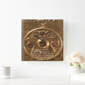 Objet celtique et proverbe sur horloge murale (Maison)