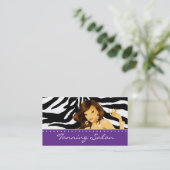 Obscurité pourpre de bronzage de femme de carte de (Debout devant)