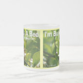 Occupé comme une abeille, donc Buzz Off - Mug givr (Centre)