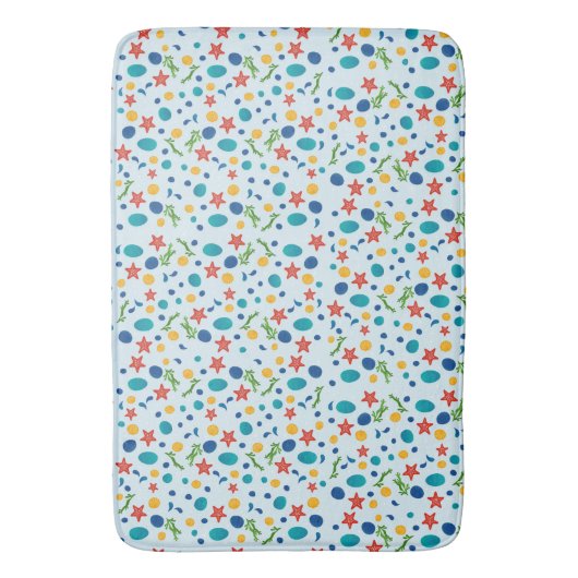 Oceaanstrand met zeesterren, schelpen en steentjes badmat (Voorkant Verticaal)