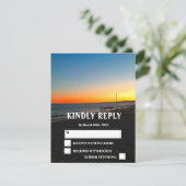 Ocean Beach Coastal Tropical Sunset Wedding RSVP (Debout devant)