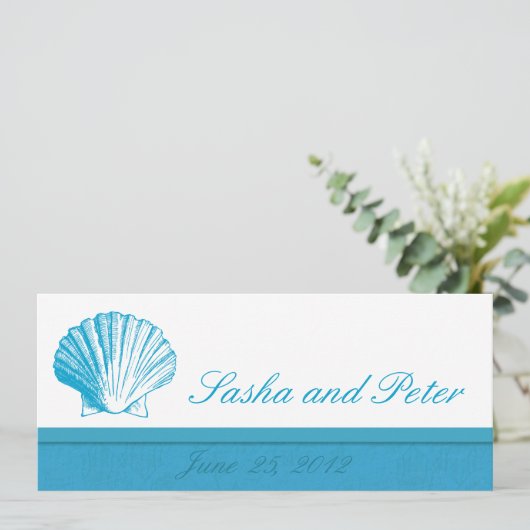 Ocean Blue Shell Beach Wedding Invitations (Debout devant)