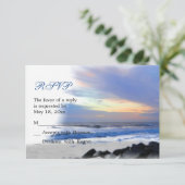Ocean Sunset op Beach RSVP Card (Staand voorkant)