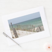 Ocean uitzicht door het strandhek rechthoekige sticker (Envelop)