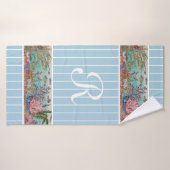 Ocean Zee Life Fish Blue Monogram Beach House Badhanddoek (Badhanddoek)