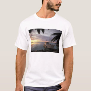Oceanië, Polynesië, Cookeilanden, Aitutaki, T-shirt