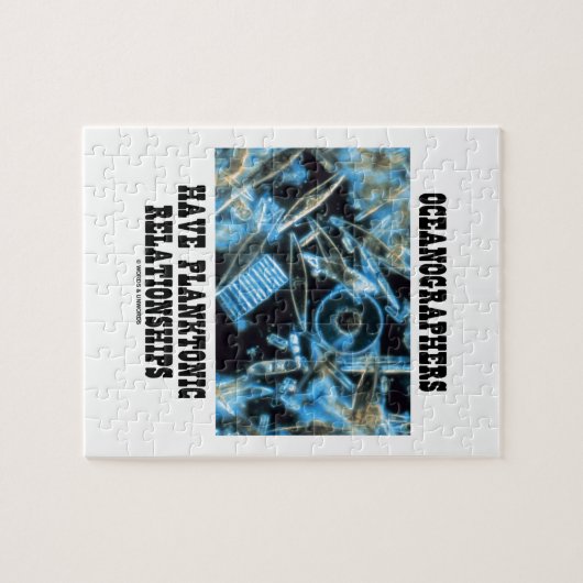 Oceanografen hebben vlaktonische Relaties Legpuzzel (Horizontaal)