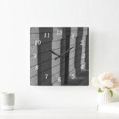 Ochtendlicht en schaduwen grijswaardenwandklok vierkante klok (Huis)