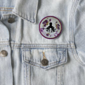 Octopus in een Teacup Saucer ~ Pin Badge Button (In situ)