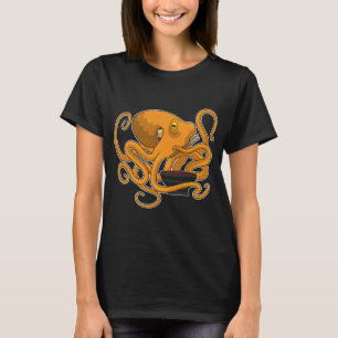 Octopus Ramen Bowl T-shirt