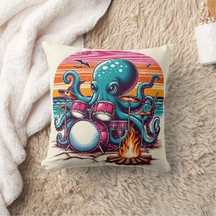 Octopus speelt drums bij een kampvuur bij zonsonde kussen