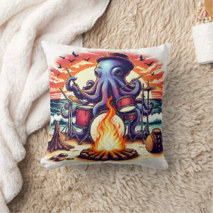 Octopus speelt drums bij Sunset Beach Campfire Kussen