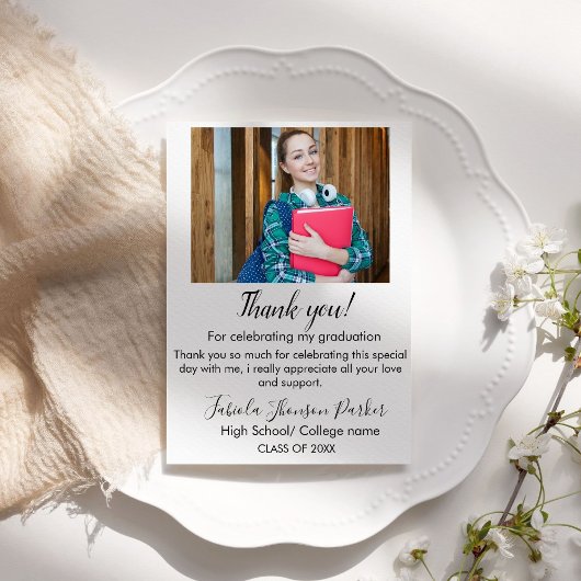 %odern Script graduation merci message