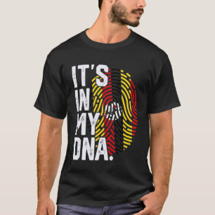 Oegandese wortels vlag vingerafdruk grafisch patri t-shirt