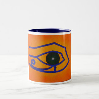 Oeil égyptien de tasse de café de Ra