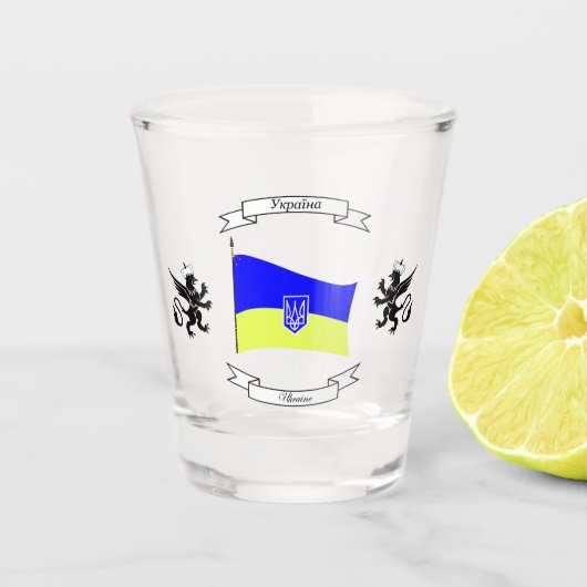 Oekraïense vlag met wapenschild en leeuwen shot glas (Voorkant)