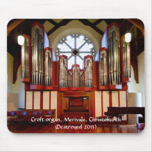 Oestroyed pipe organ, Merivale, Christchurch Muismat