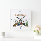 Off The Grid Ham Radio Shack Wall Clock Vierkante Klok (Huis)