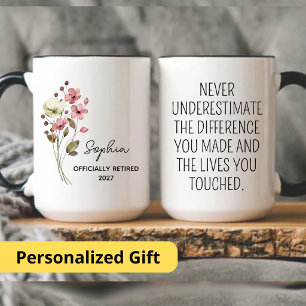 Officieel met pensioen Geschenk, Verschil Maker Tweekleurige Koffiemok