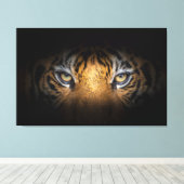 Ogen op een tijgercanvas canvas afdruk (Insitu (Houten vloer))