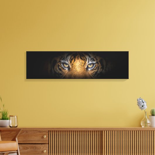 Ogen van een tijgerpanoramisch canvas (Insitu (Woonkamer))