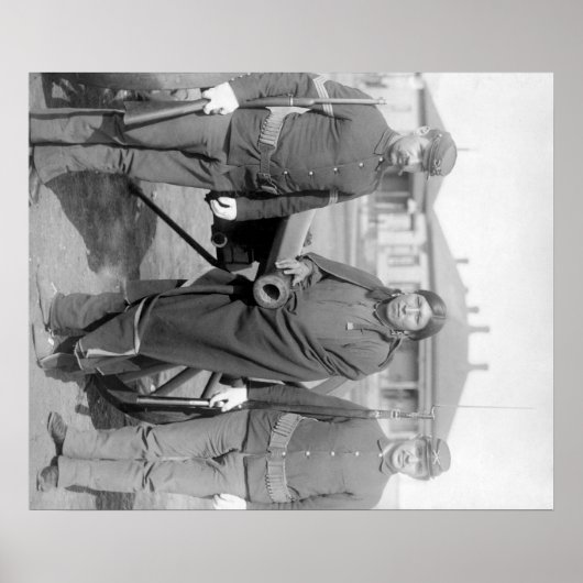 Oglala Indian Plenty Horses met 2 witte soldaat Poster (Voorkant)